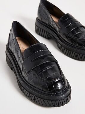 New Schutz Women's Viola Weekend Loafer Black Croc Shoes Slip On S214140027